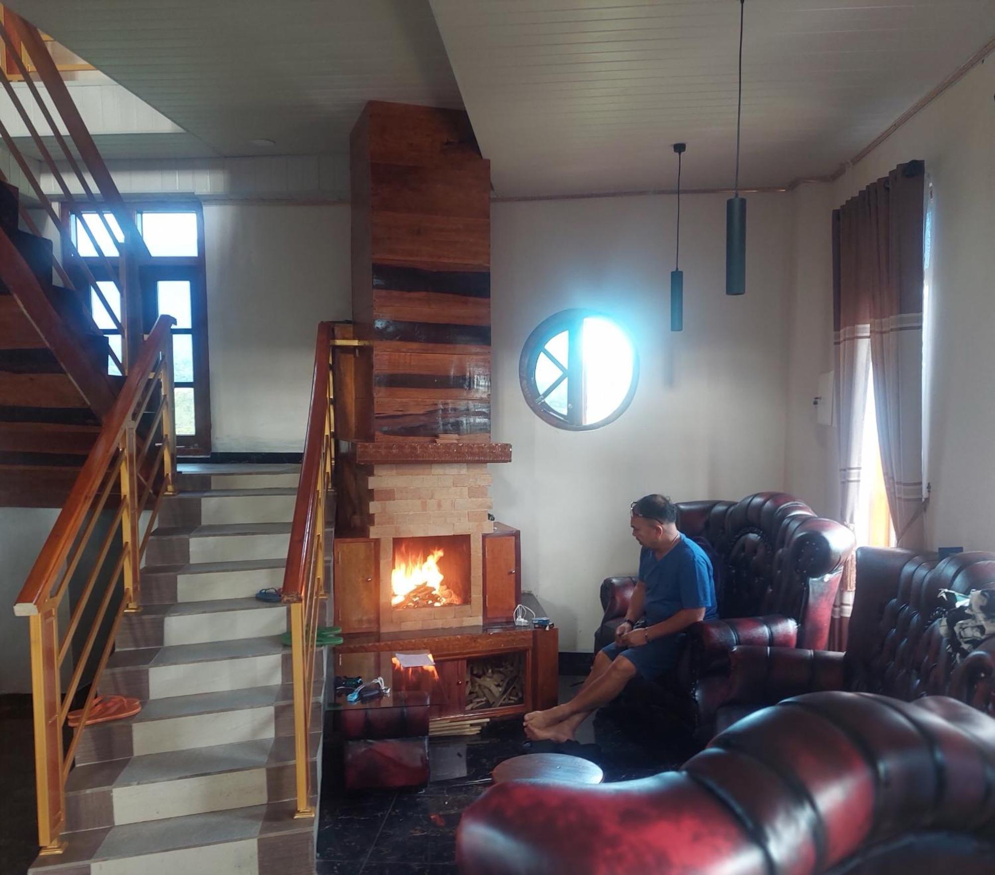 Kopa Hilltop - Family Guest Home Ruteng Εξωτερικό φωτογραφία