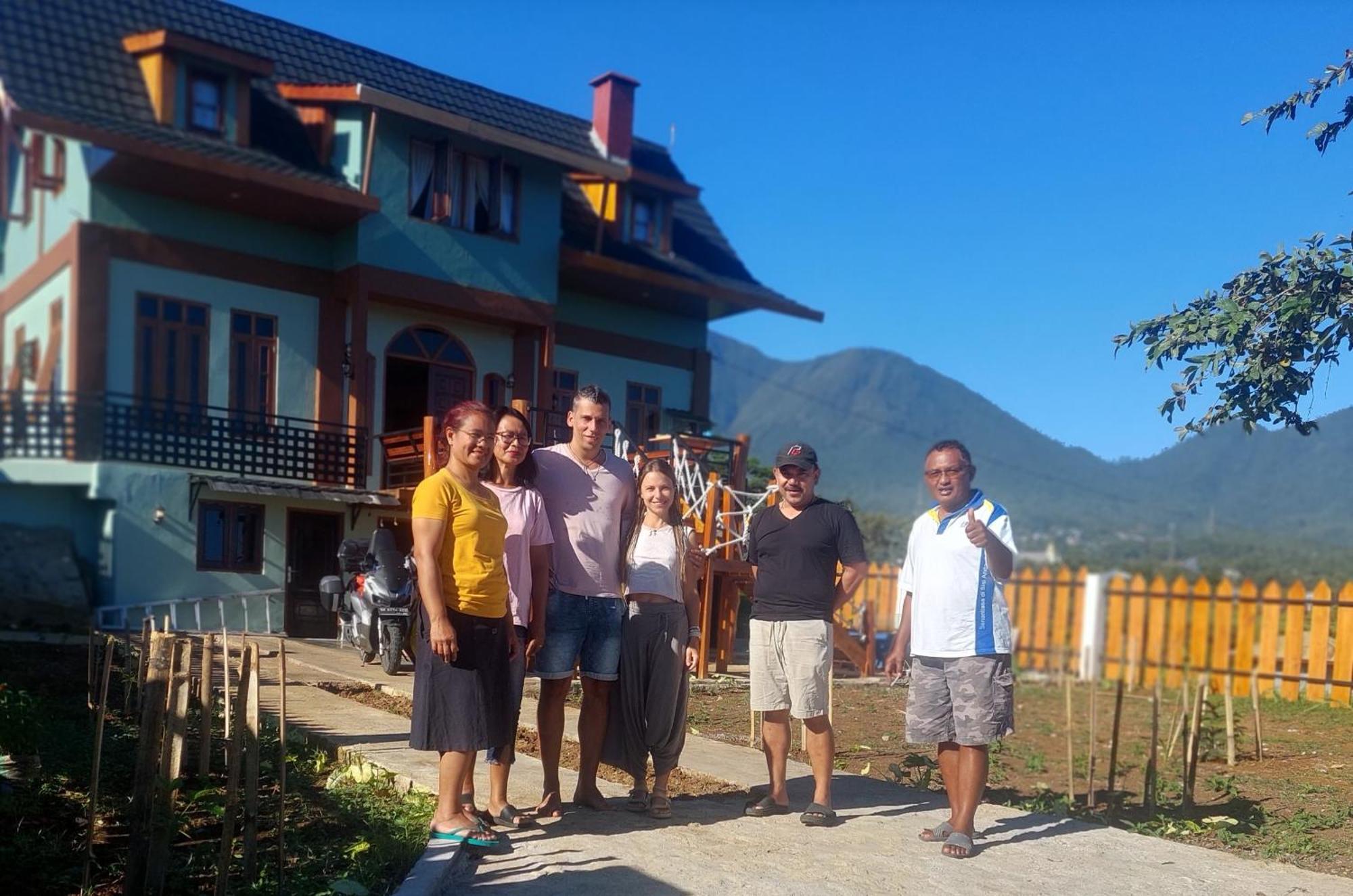 Kopa Hilltop - Family Guest Home Ruteng Εξωτερικό φωτογραφία